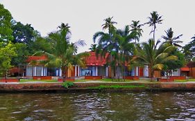 Punnamada Resort